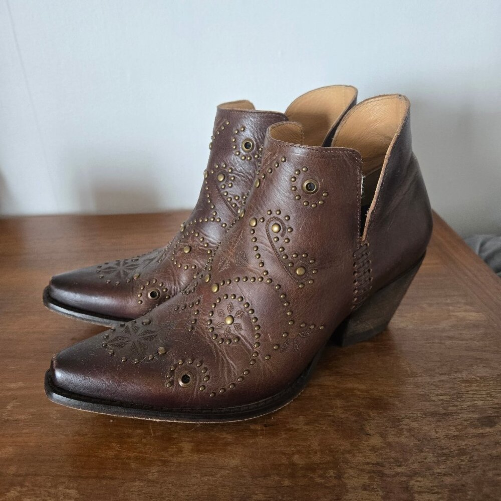 Shyanne Ditza Western Booties - Snip Toe